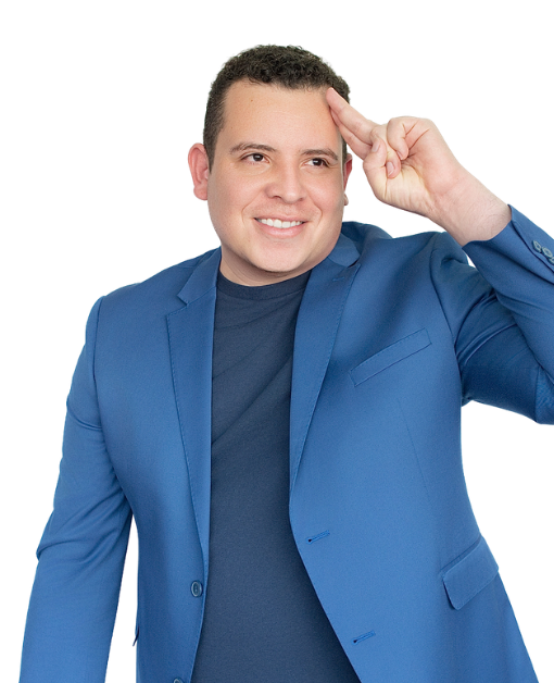 Mtro. Alfredo Cobos